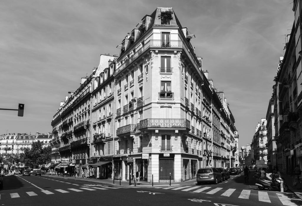 Hotel Du Bresil Paris Exterior photo